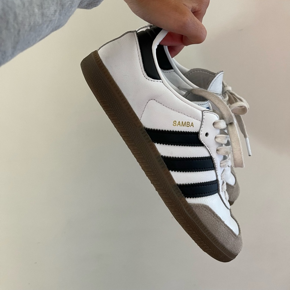 Adidas samba, size 5.5 men 7 women